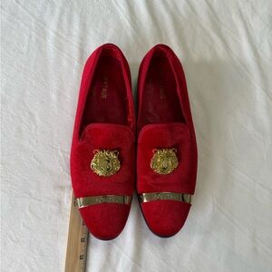 FOEVTRUE Men's Red Velvet Loafers  Size 44 (US 10.5-11) Luxury Gold Crest Tuxedo